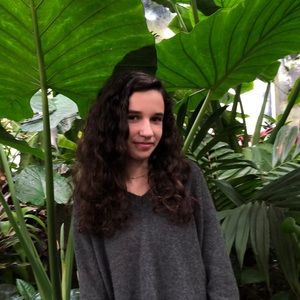 Meet your Posher, Juliana